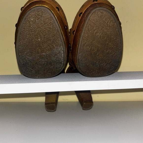 LEI Vintage Brown Suede Platform Clogs Mules Size 9 Boho Fringe Studded Y2K - Picture 7 of 11